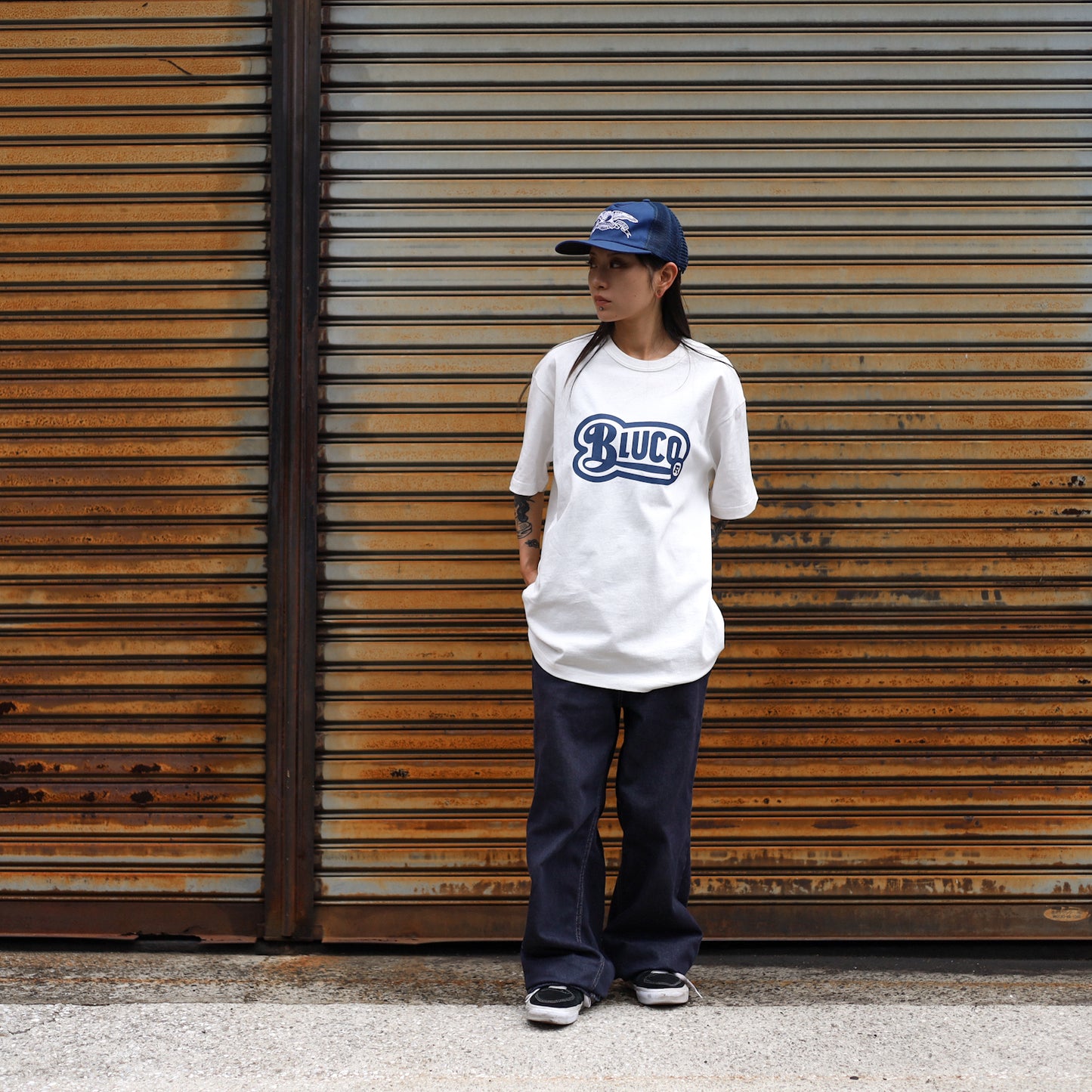 BLUCO / PRINT TEE -OLD- (WHITE-BLUE)