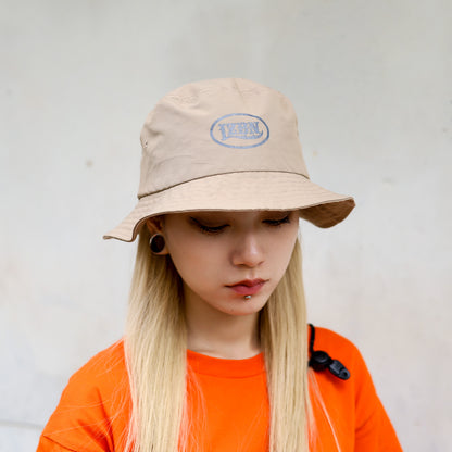 LZBN / OVAL LOGO II NYLON BUCKET HAT (KHAKI)