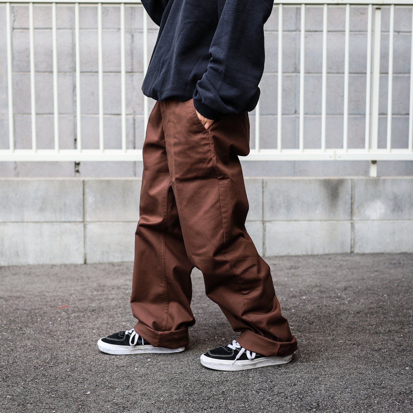 BRIXTON / CHOICE CHINO RELAXED PANT (PINECONE BROWN)