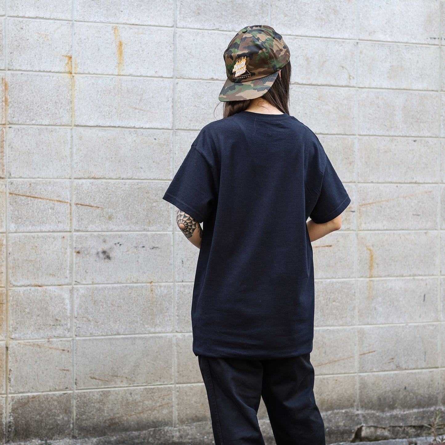 SANTA CRUZ / GUZMAN DEAD DINERS FRONT S/S TEE (BLACK)