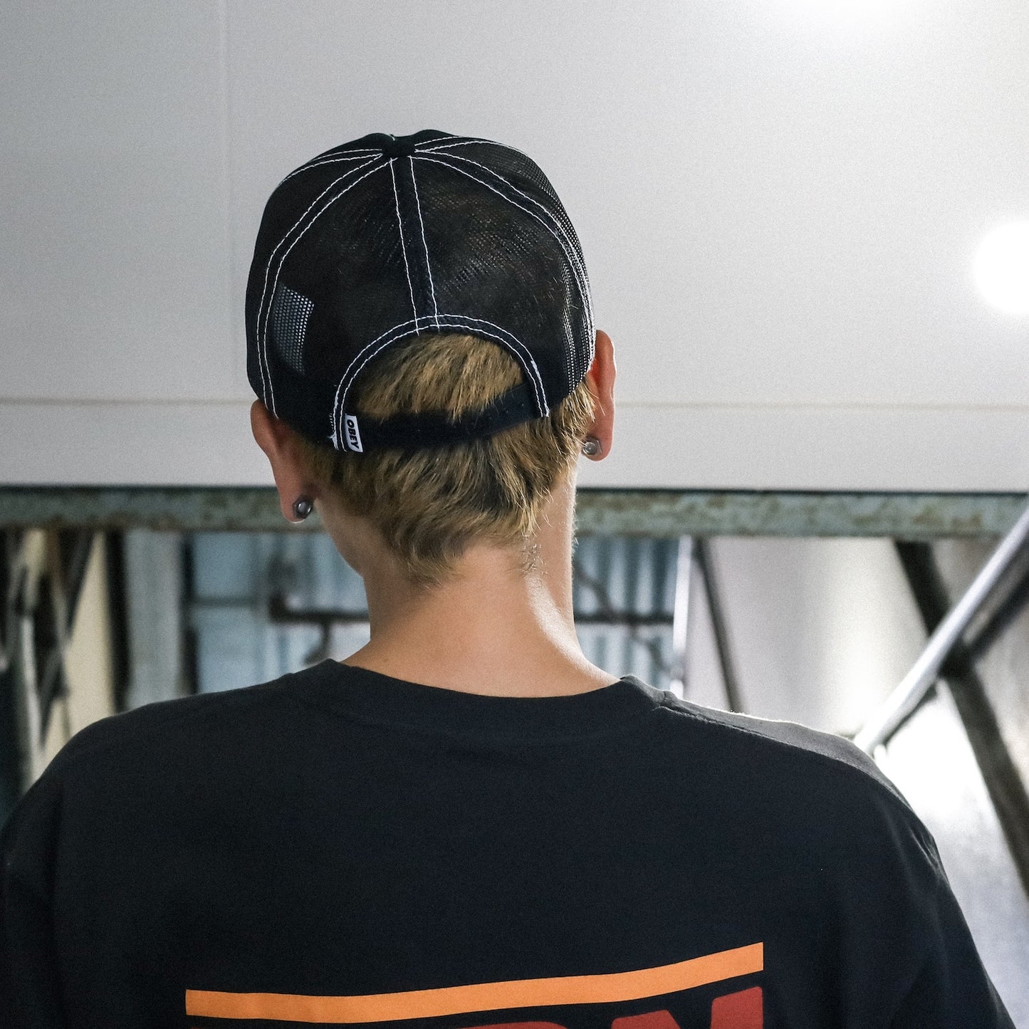 OBEY / OBEY FORM TRUCKER  (BLACK)