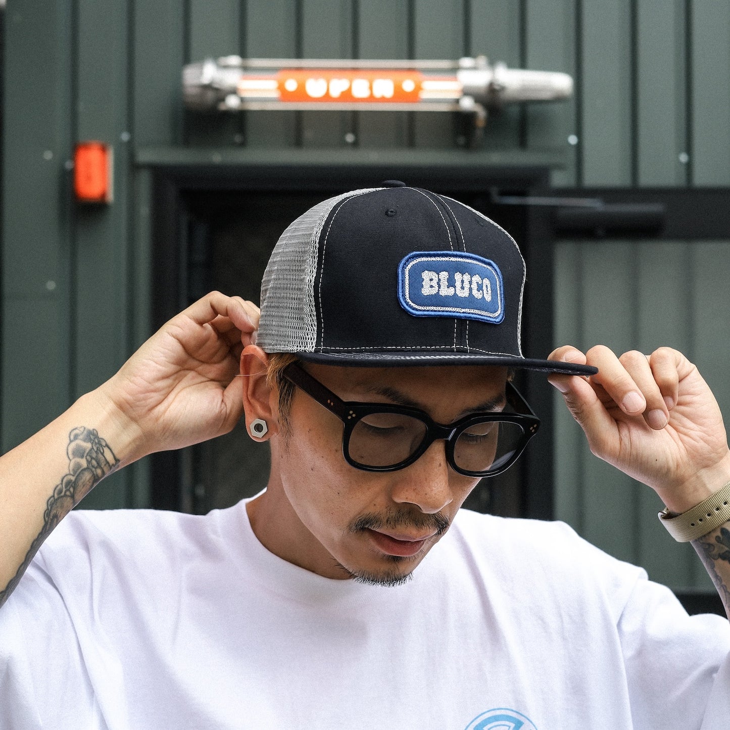 BLUCO / MESH CAP -PATCH- (BLACK-GRAY)