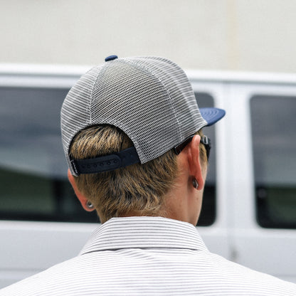 BLUCO / 6-PANEL MESH CAP -BWG- (NAVY/L.GRAY)