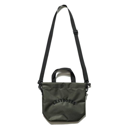 LZBN / EMB ARCH LOGO DRAWSTRING POUCH (OLIVE)
