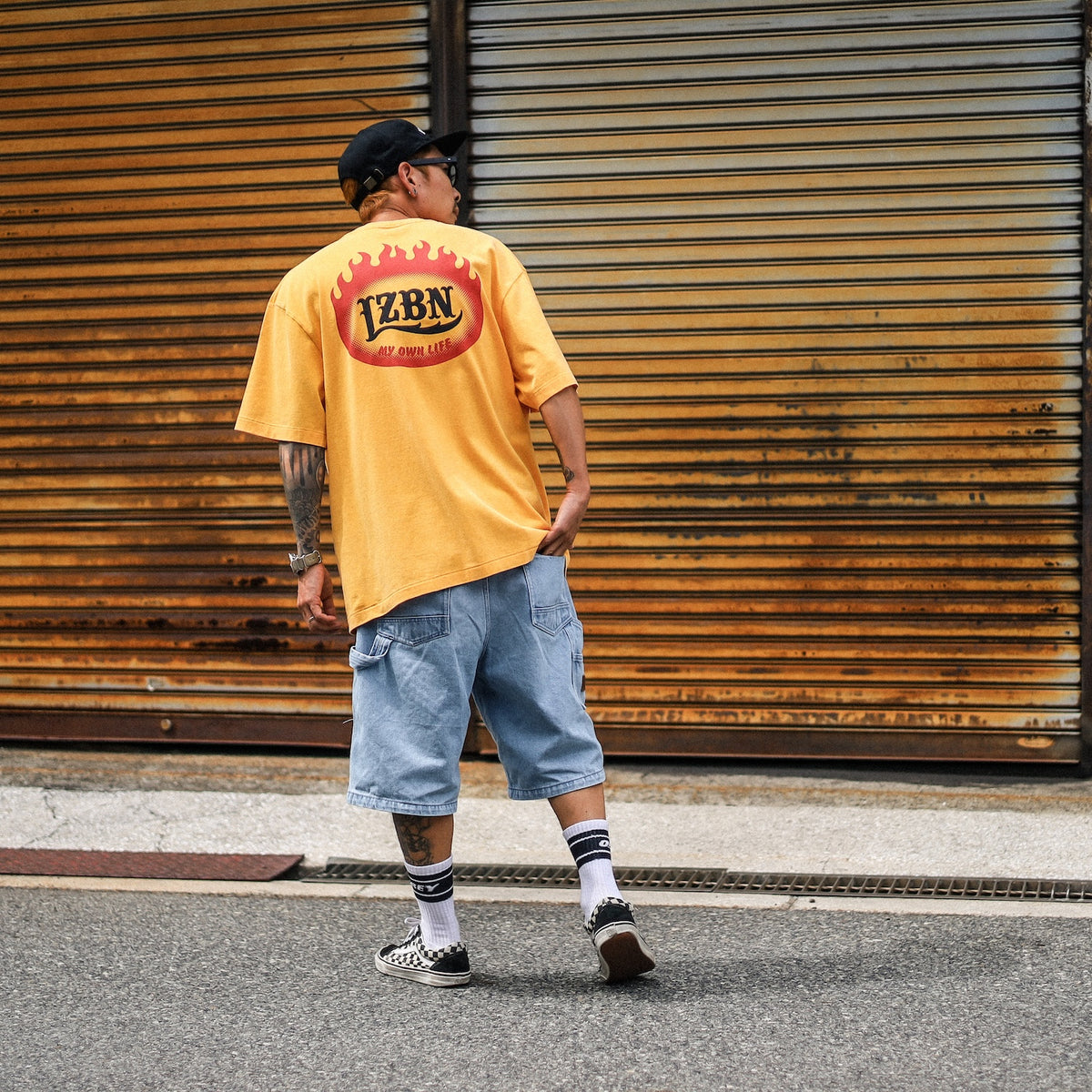 LZBN / FLAME OVAL LOGO FADED WASH TEE (FADED YELLOW)