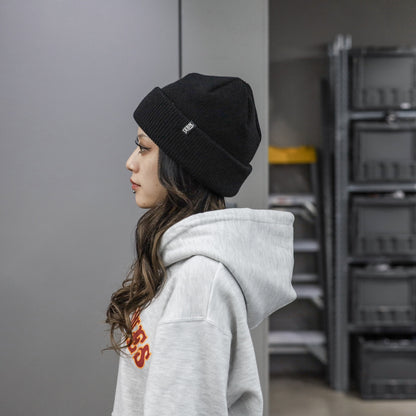 LZBN / STANDARD CHUNKY BEANIE (BLACK)