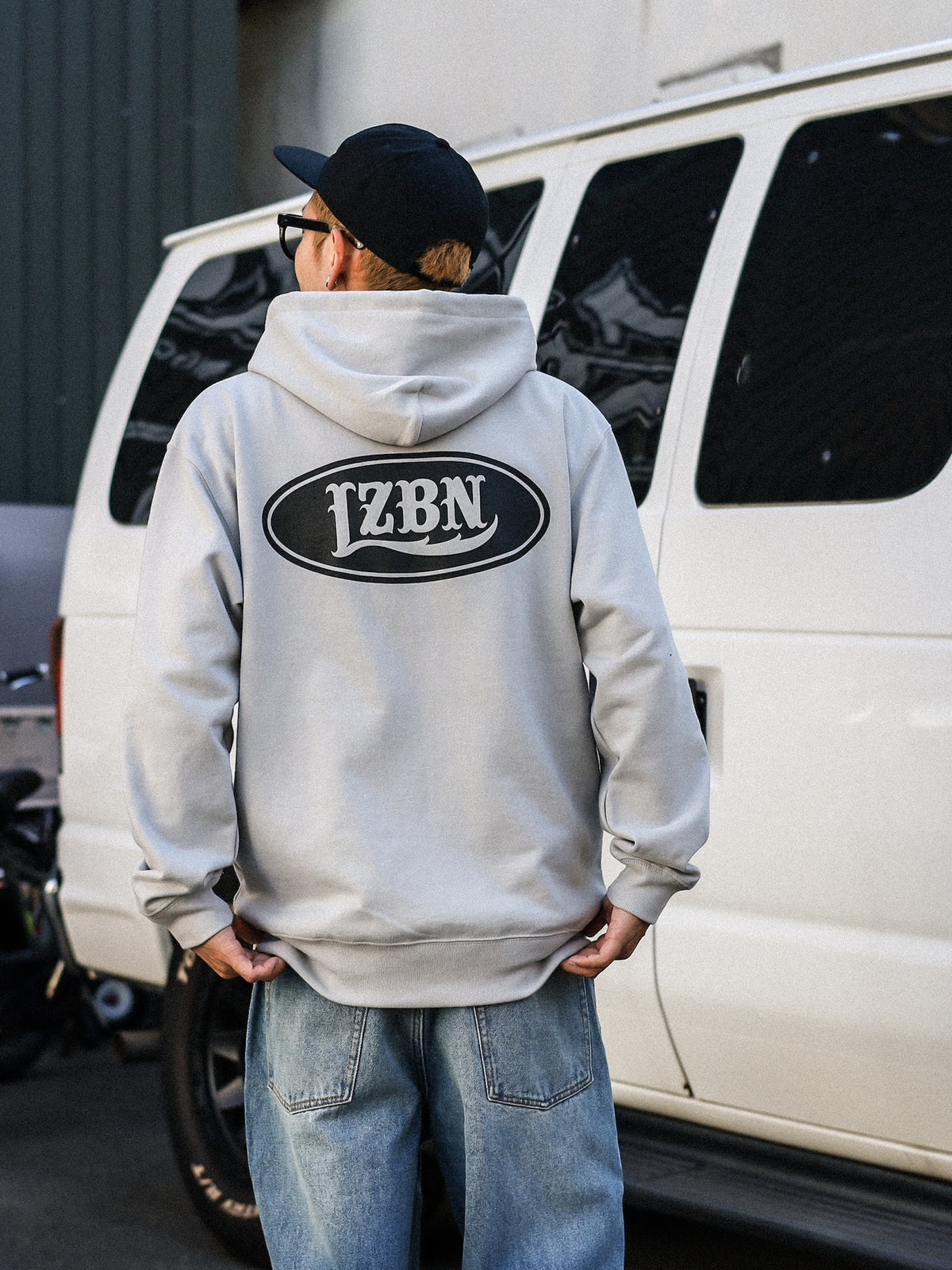 LZBN / MOTOR OVAL ZIP HOODIE (GREY)