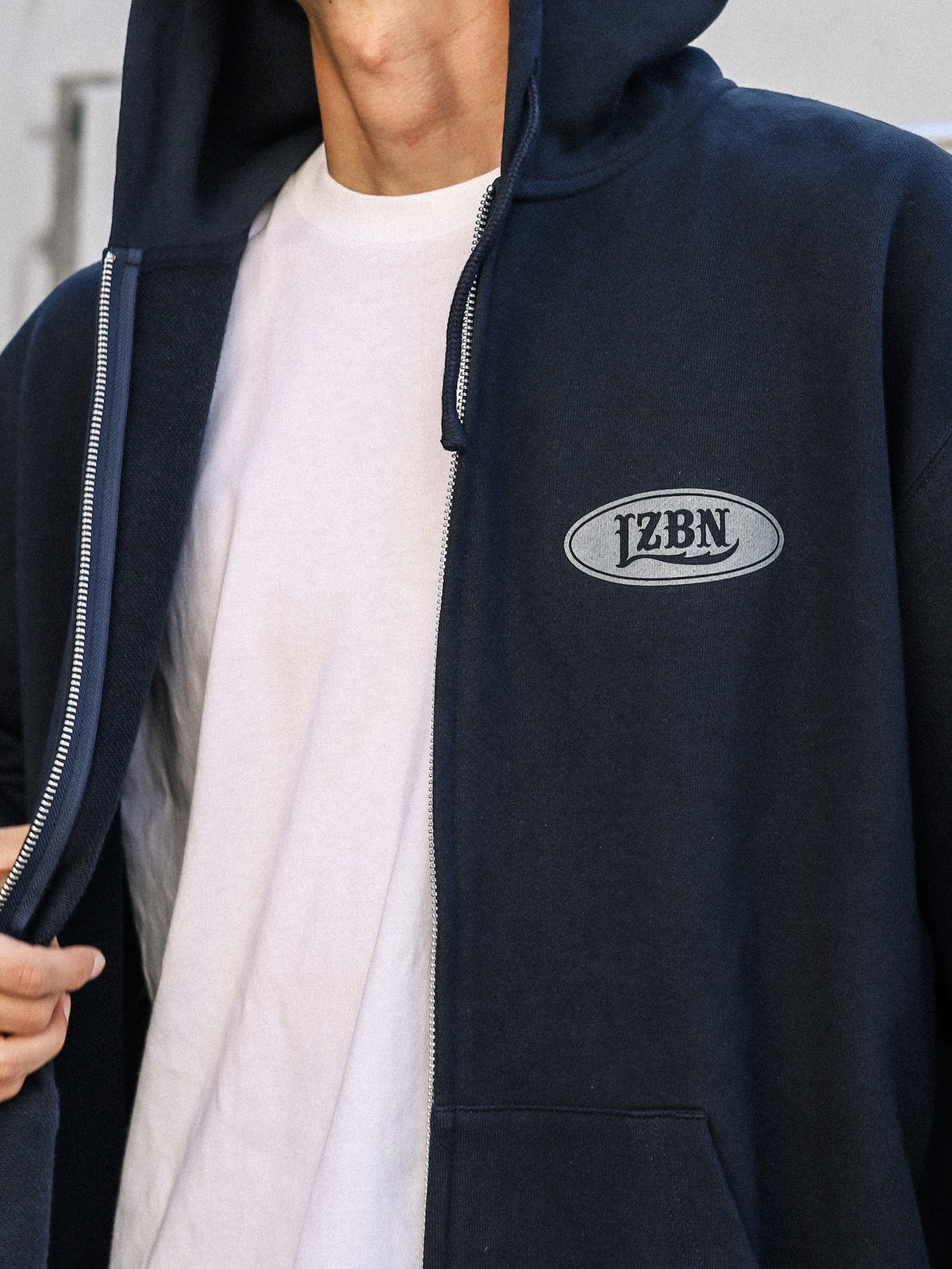 LZBN / MOTOR OVAL ZIP HOODIE (NAVY)