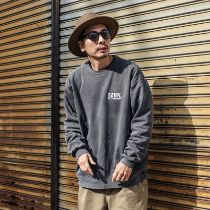 LZBN / STONE LZBN LOGO GARMENT DYED CREWNECK SWEAT (PEPPER)