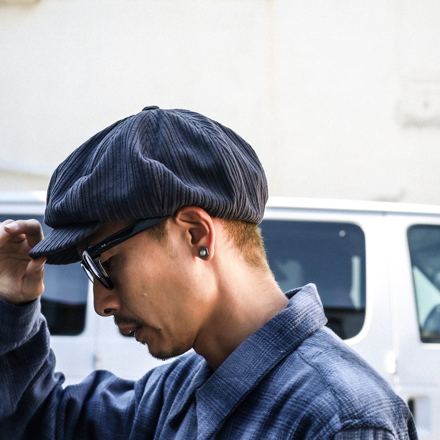 BLUCO / CORDUROY NEWSBOY CAP (BLACK)