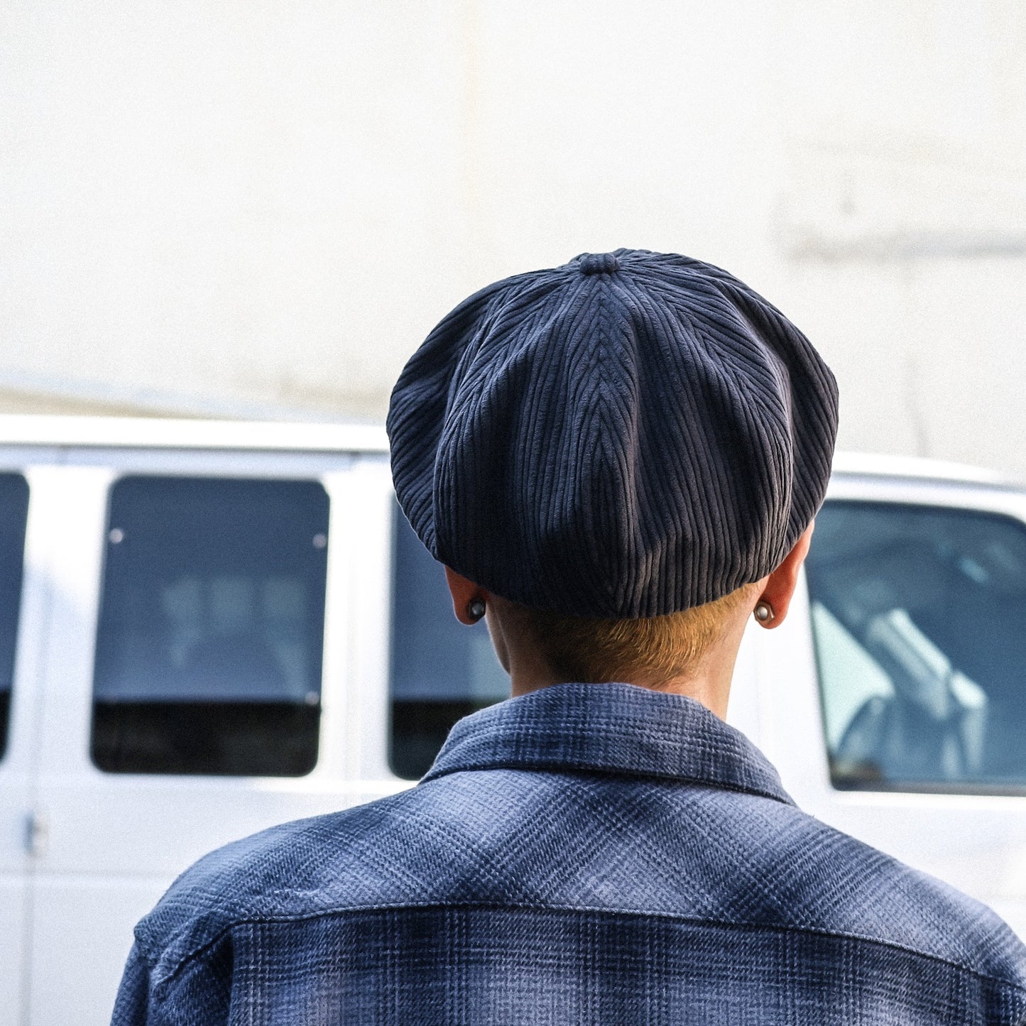 BLUCO / CORDUROY NEWSBOY CAP (BLACK)