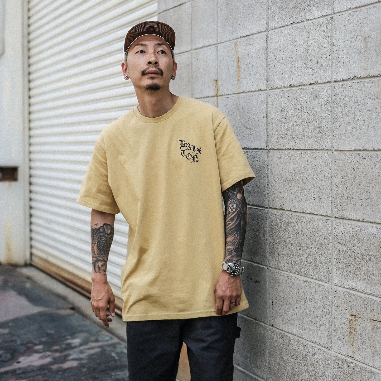 BRIXTON / BE KIND S/S STANDARD TEE (SUNSET)