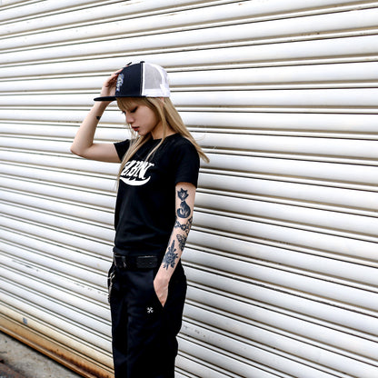 LZBN / WOMENS LZBN FRONT LOGO TEE (BLACK)