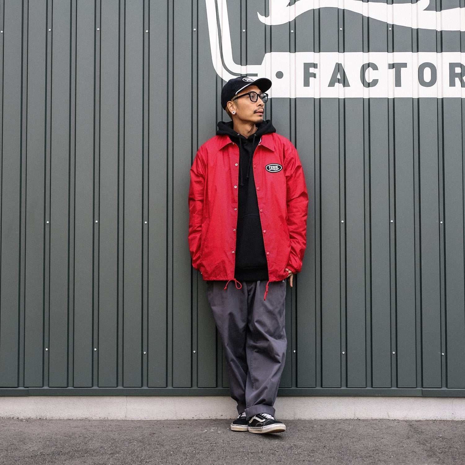 LZBN / OVAL PATCH NYLON COACH JACKET (RED) – Feelin'