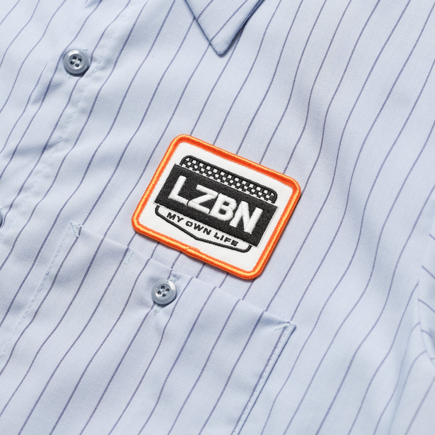 LZBN / WORKERS PATCH S/S WORK SHIRT (LIGHT BLUE STRIPE)