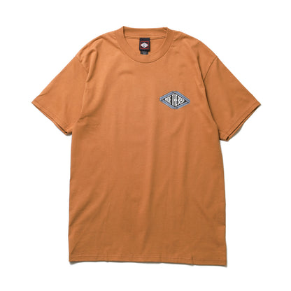 INDEPENDENT / SUMMIT SCROLL S/S TEE (BROWN SUGAR)