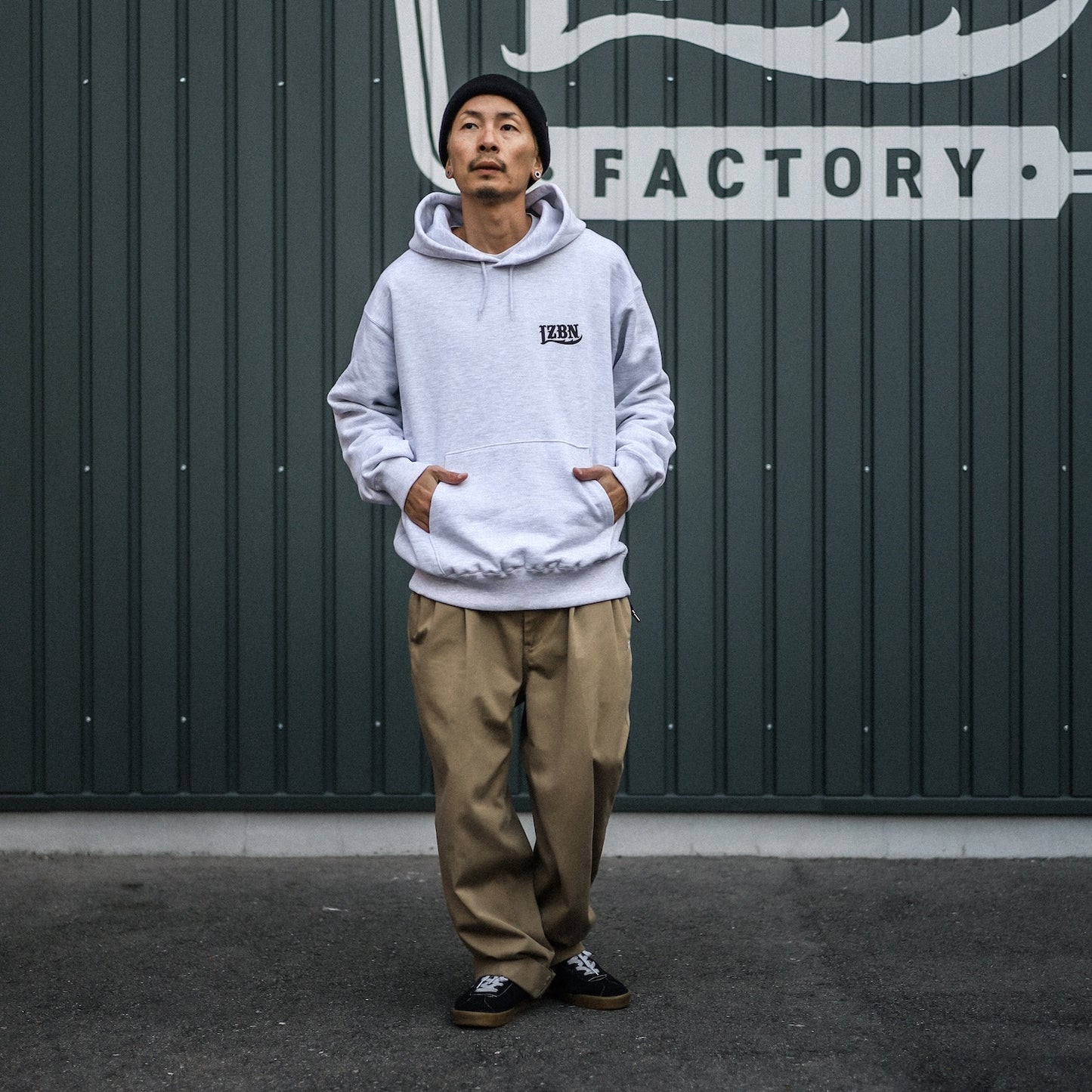 LZBN / LZBN LOGO PULLOVER HOODIE (ASH)