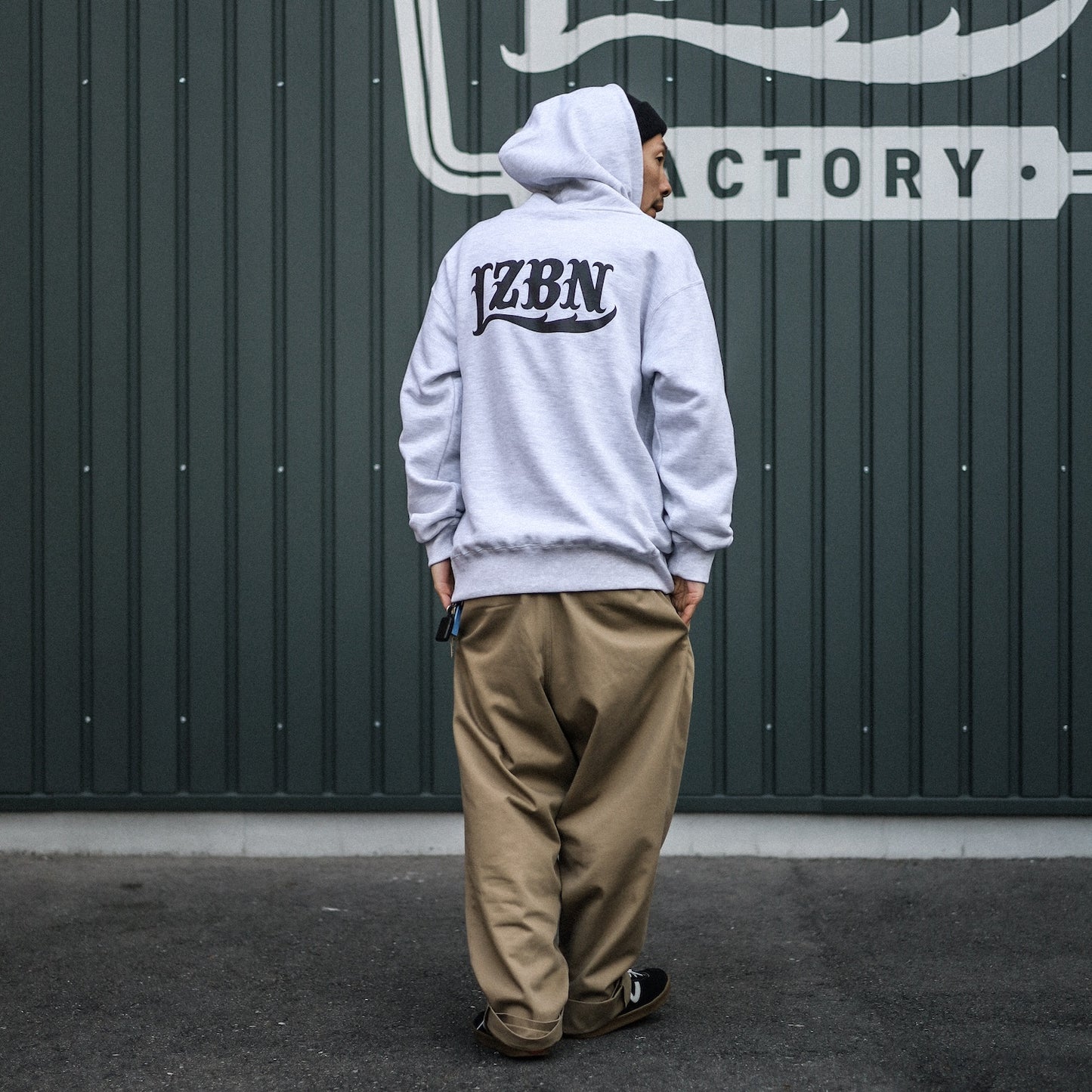 LZBN / LZBN LOGO PULLOVER HOODIE (ASH)