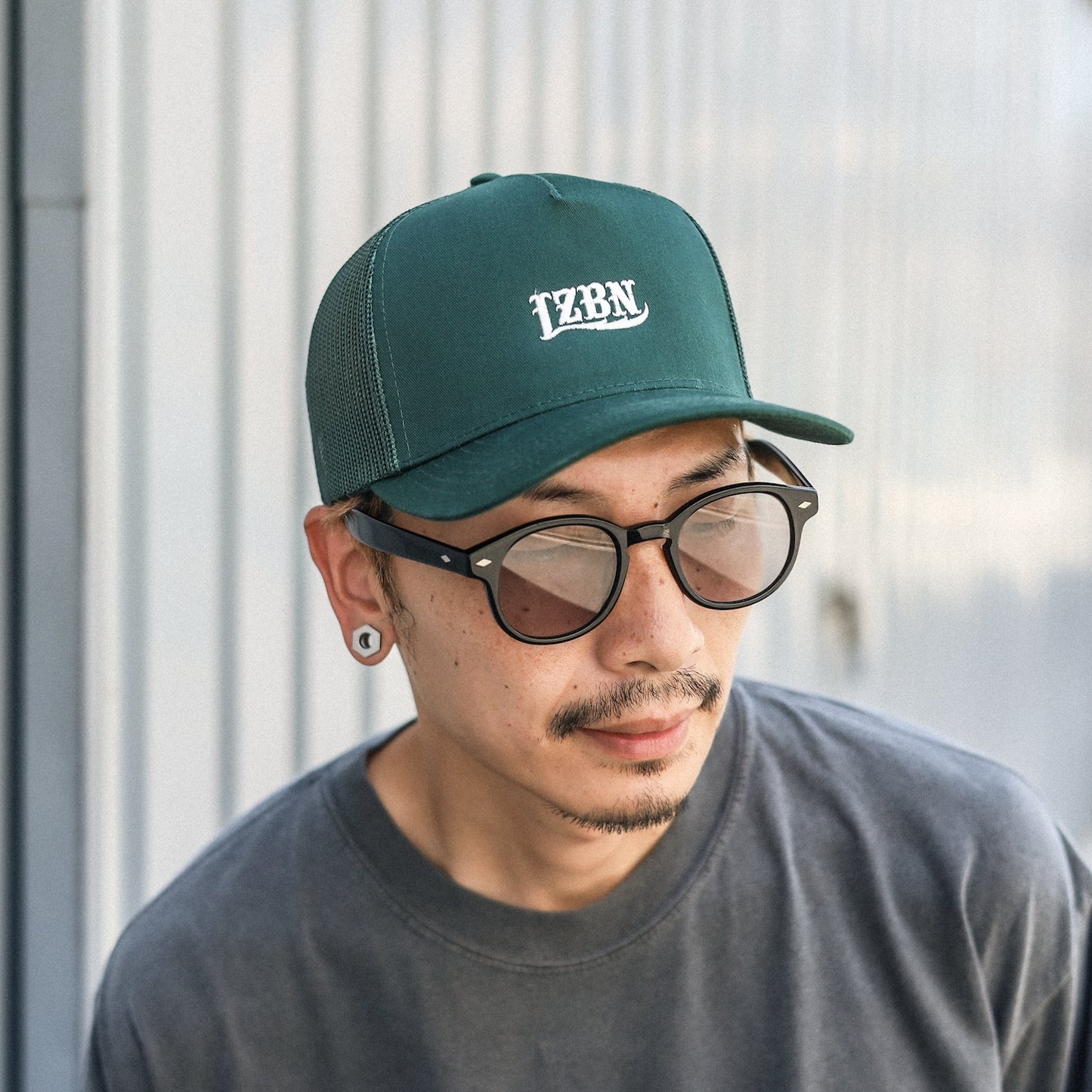 LZBN / LZBN LOGO EMB MESH CAP (DARK GREEN)