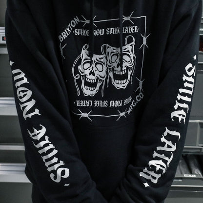 BRIXTON / SMILE ALWAYS RELAXED HOODIE (BLACK WORN WASH)