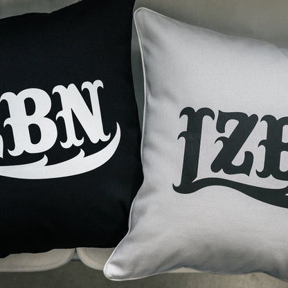 LZBN / LZBN LOGO CANVAS CUSHION (BLACK)