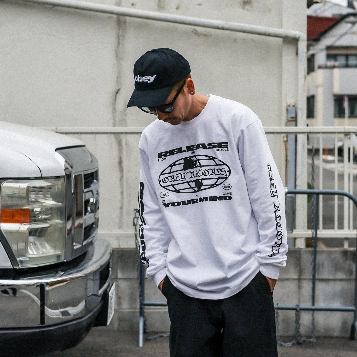 OBEY / RELEASE YOUR MIND CLASSIC LS T-SHIRT (WHITE)