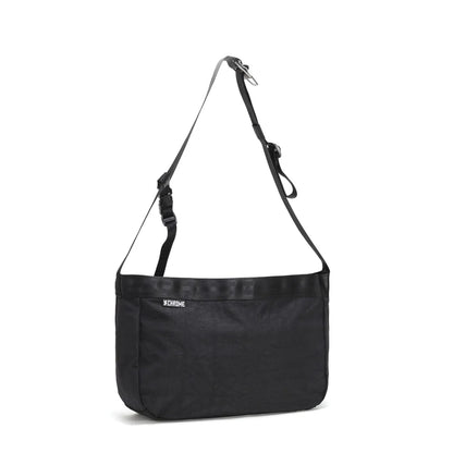 CHROME / NEWSPAPER MESSENGER SM (BLACK CRINKLE)