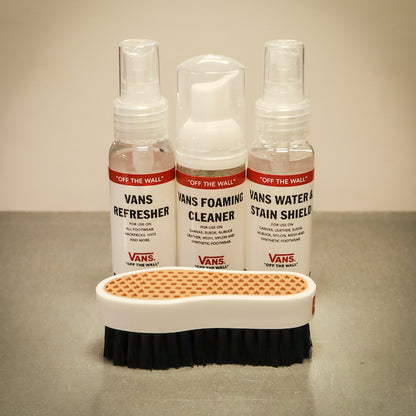 VANS / VANS SHOE CARE TRAVEL KIT (WHITE)