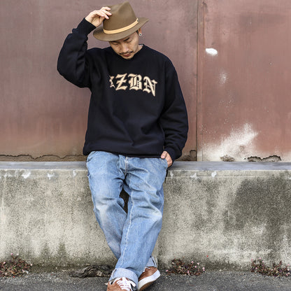 LZBN / BLACKLETTER ARCH HEAVYWEIGHT CREWNECK SWEAT (BLACK)