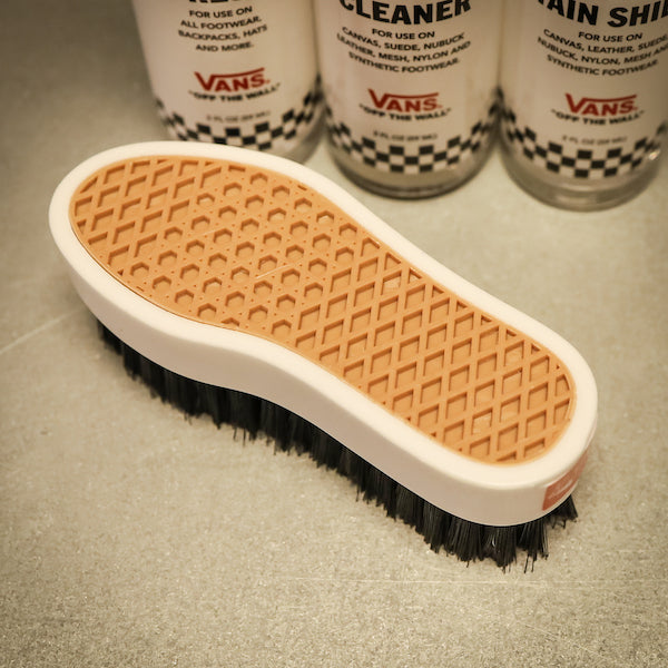 VANS / VANS SHOE CARE TRAVEL KIT (WHITE)