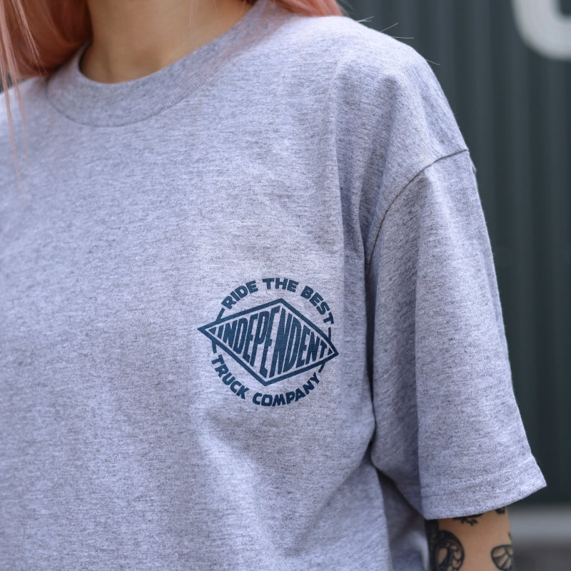 INDEPENDENT / SEAL SUMMIT TEE (HEATHER GREY)